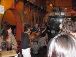 Sevilla, en spansk restaurang/bar med live musik. riktigt stämningsfult. Fick lite Mallorcavibbar! =)